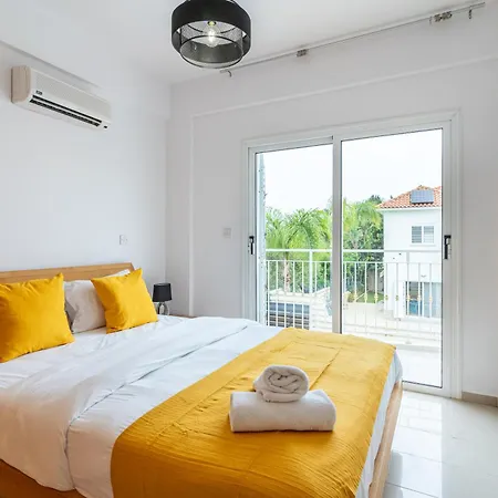 Breezybee 3-bedroom And Pool In Villa Protaras