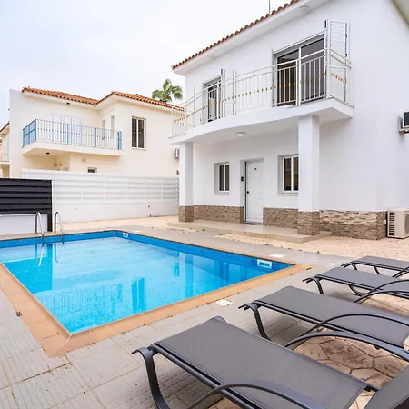 Villa Breezybee 3-bedroom And Pool In Protaras